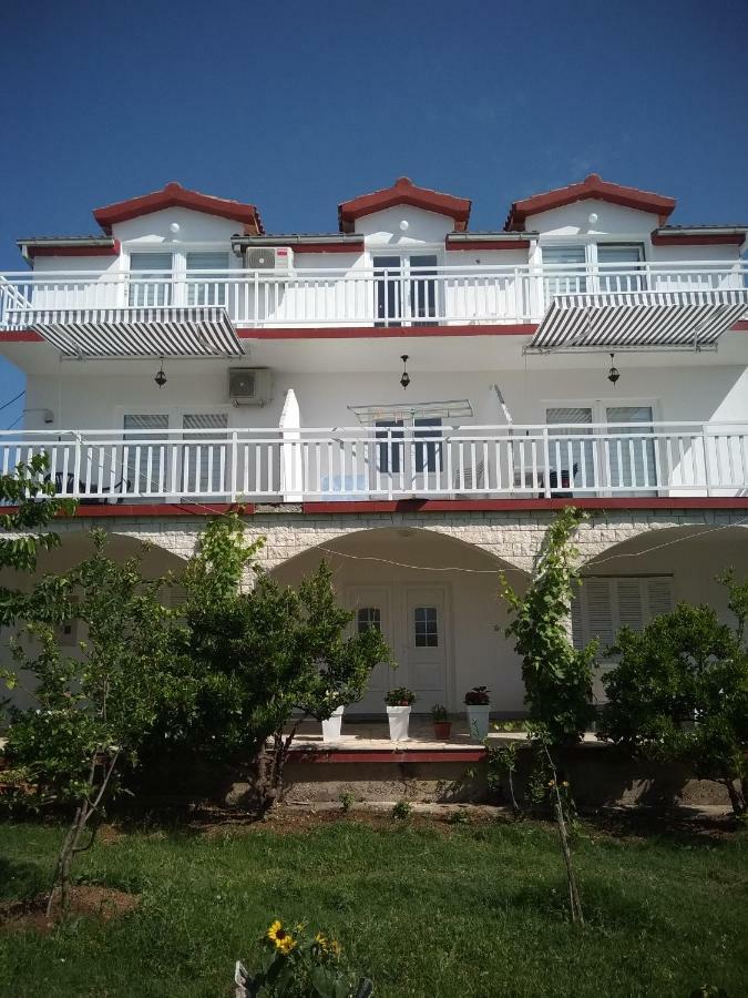 Apartmant Sucic Kastela Ngoại thất bức ảnh