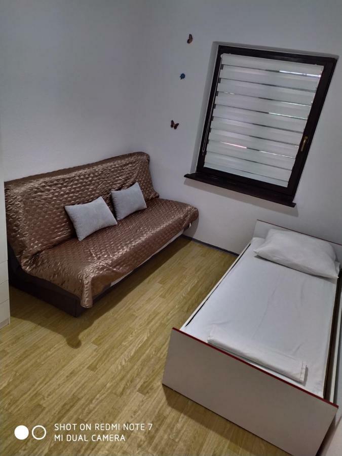 Apartmant Sucic Kastela Ngoại thất bức ảnh