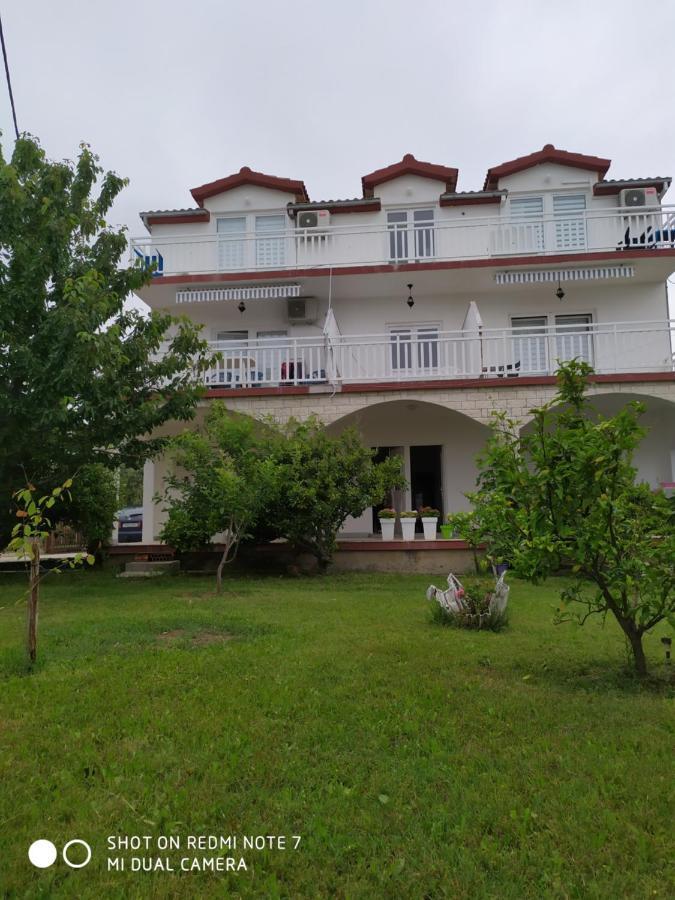 Apartmant Sucic Kastela Ngoại thất bức ảnh